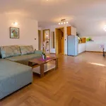Appartement In 39172