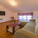 Appartement In 39172 Crikvenica