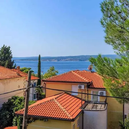 In 39172 * Crikvenica